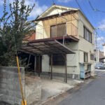 現地前面道路含む外観写真(外観)