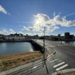 川沿いならではの開放感ある眺望が魅力！